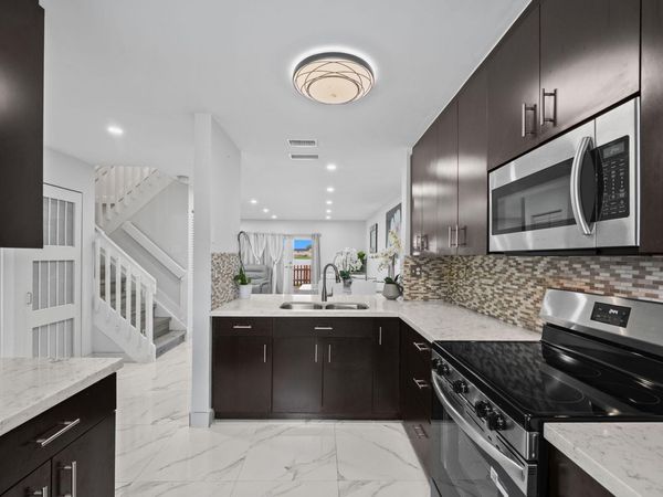17306 SW 139th Court, Miami, FL 33177