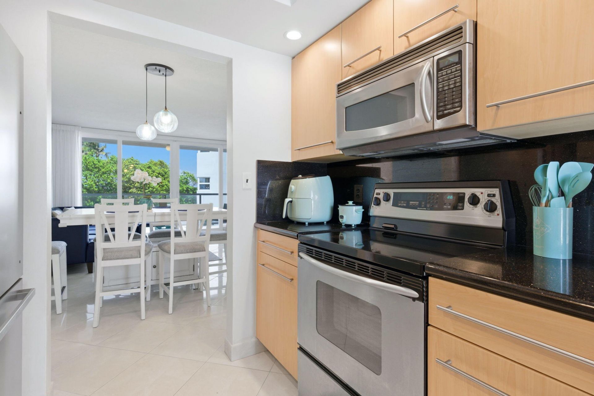 1057 Hillsboro, Unit 214, Hillsboro Beach, FL 33062 Photo