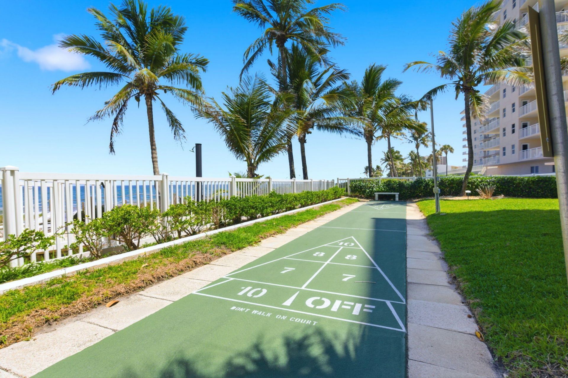 1057 Hillsboro, Unit 214, Hillsboro Beach, FL 33062 Photo