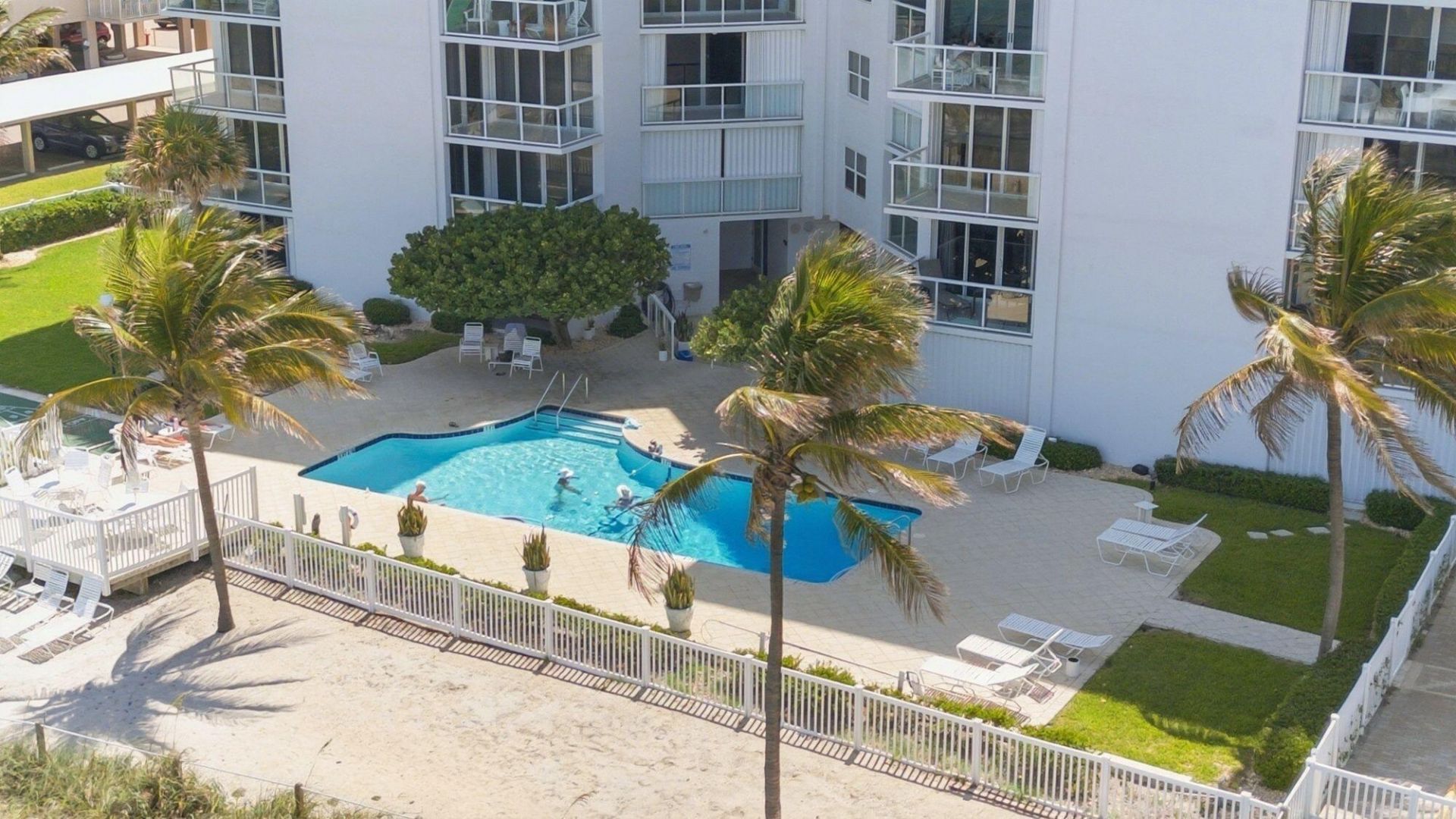 1057 Hillsboro, Unit 214, Hillsboro Beach, FL 33062 Photo
