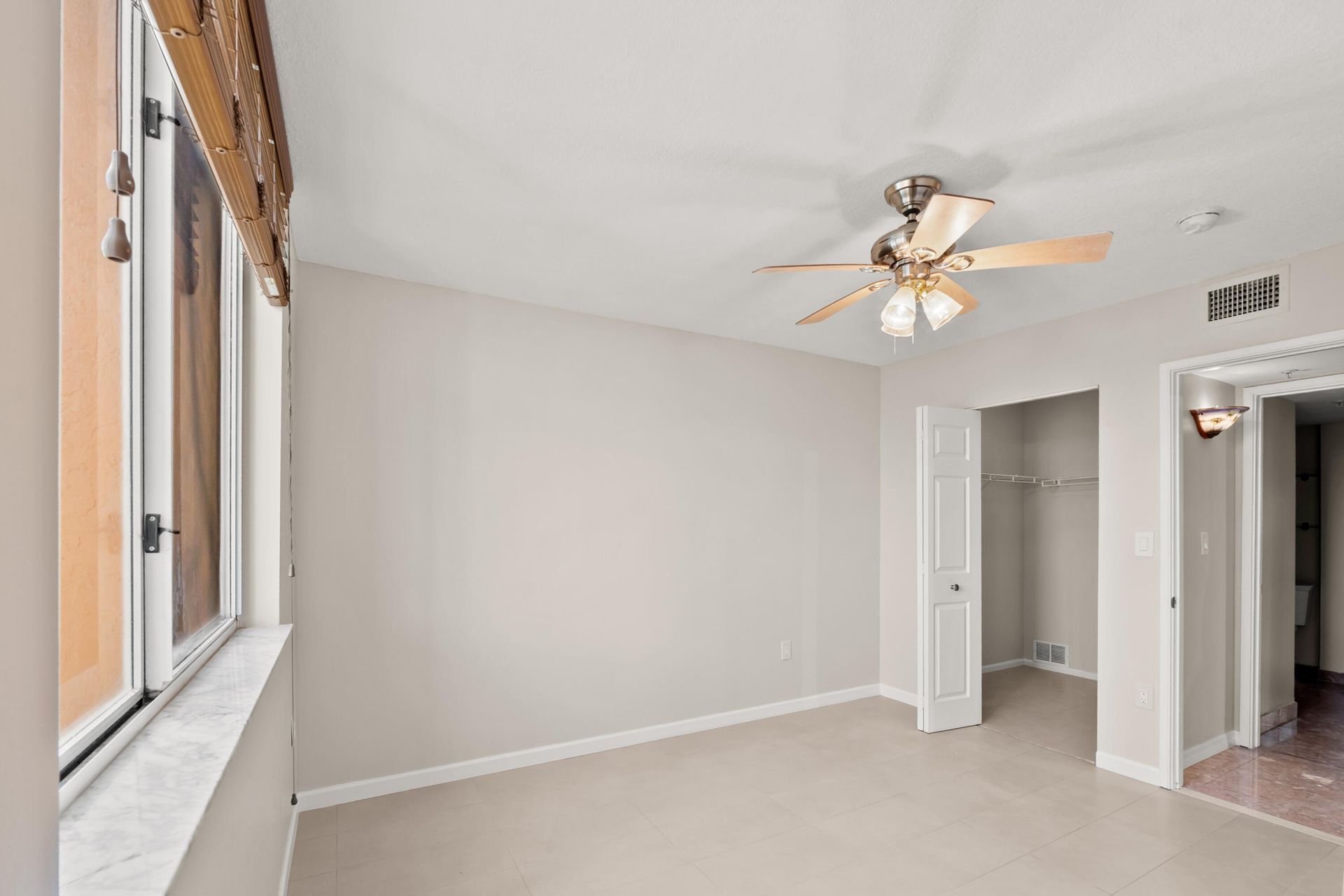 1200 Scotia Drive, Unit 403, Hypoluxo, FL 33462 Photo