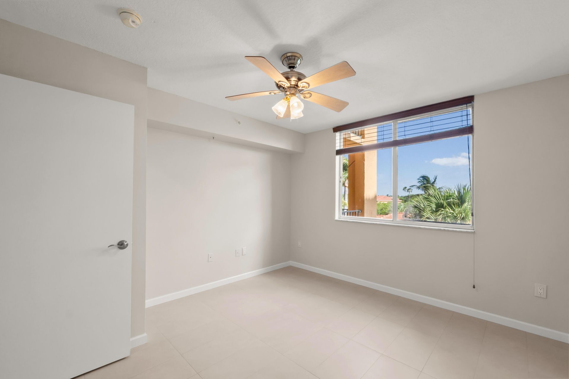 1200 Scotia Drive, Unit 403, Hypoluxo, FL 33462 Photo
