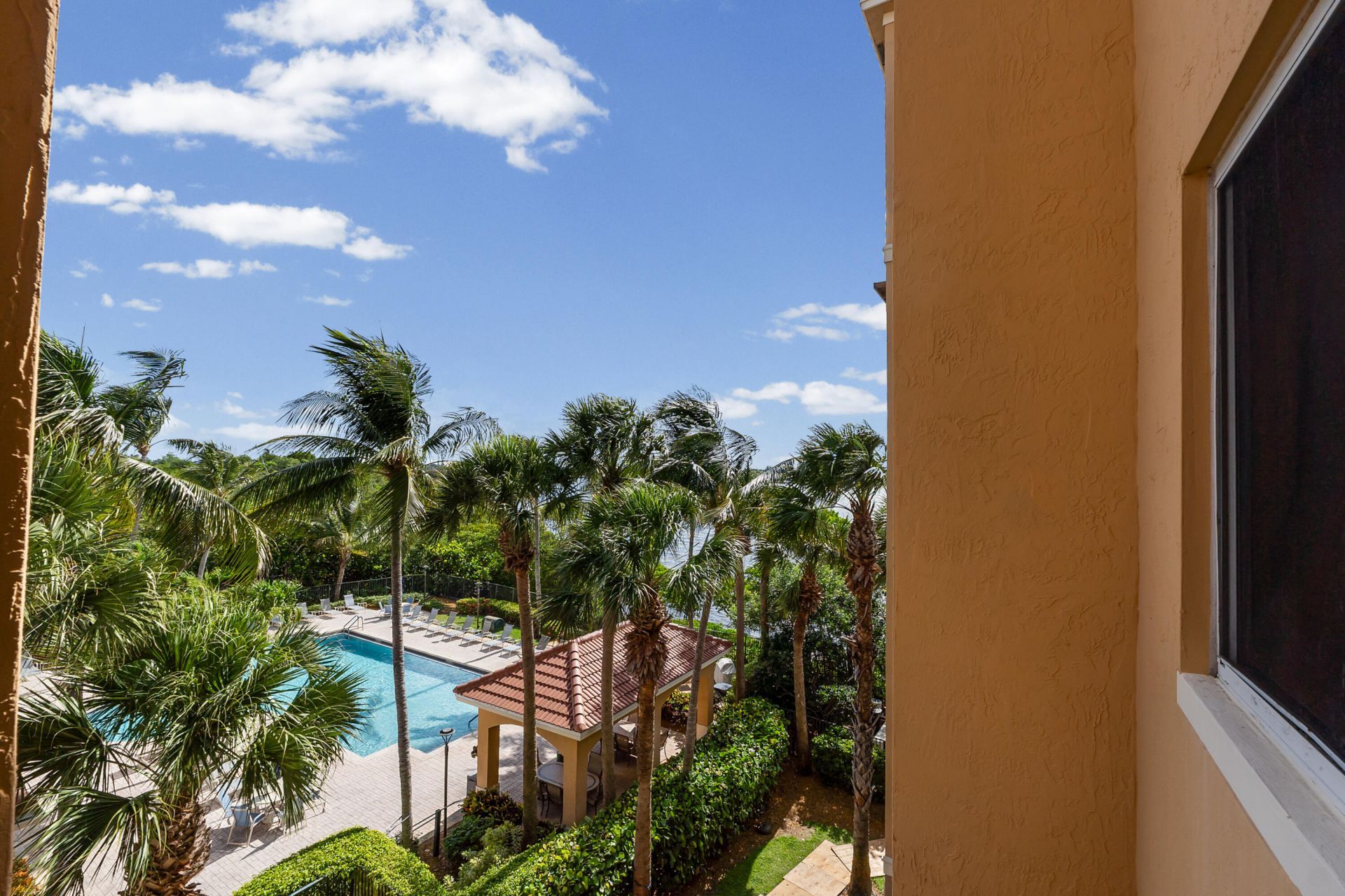 1200 Scotia Drive, Unit 403, Hypoluxo, FL 33462 Photo