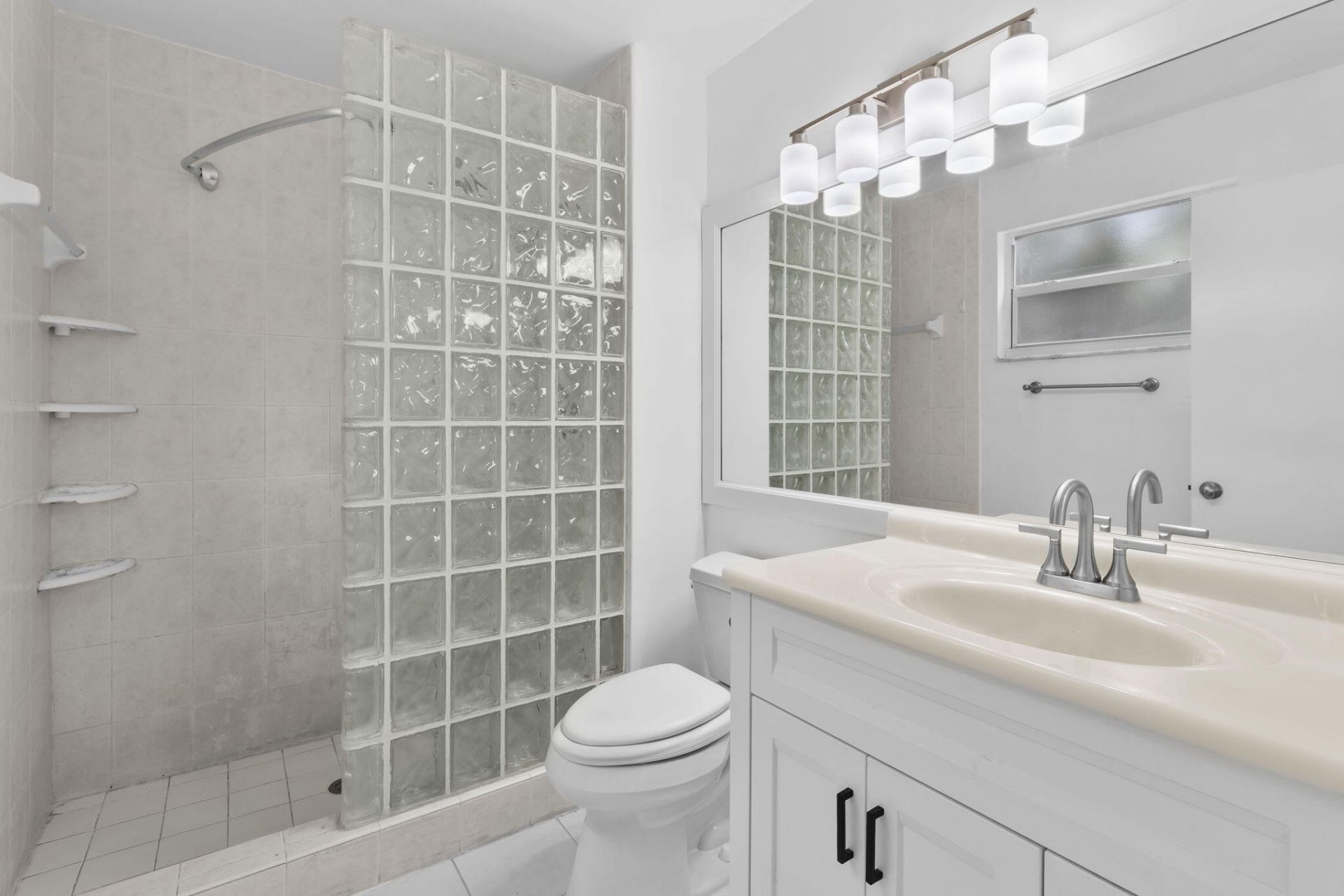 12212 NW 36th Place, Sunrise, FL 33323 Photo