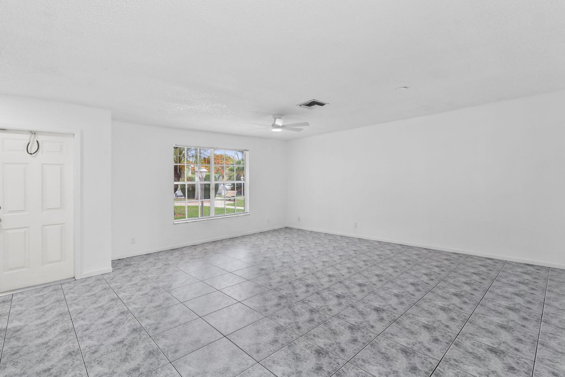 12212 NW 36th Place, Sunrise, FL 33323 Photo