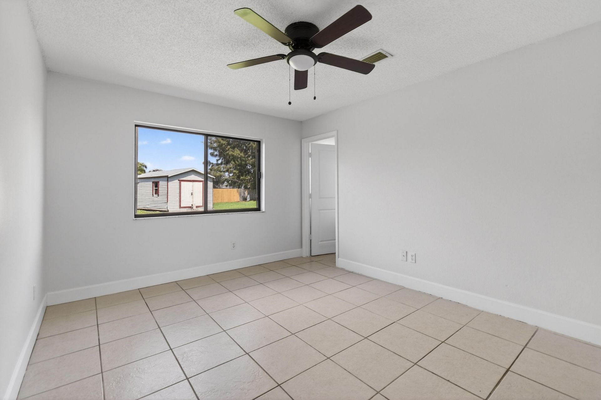 1502 SE Belcrest Street, Port Saint Lucie, FL 34952 Photo