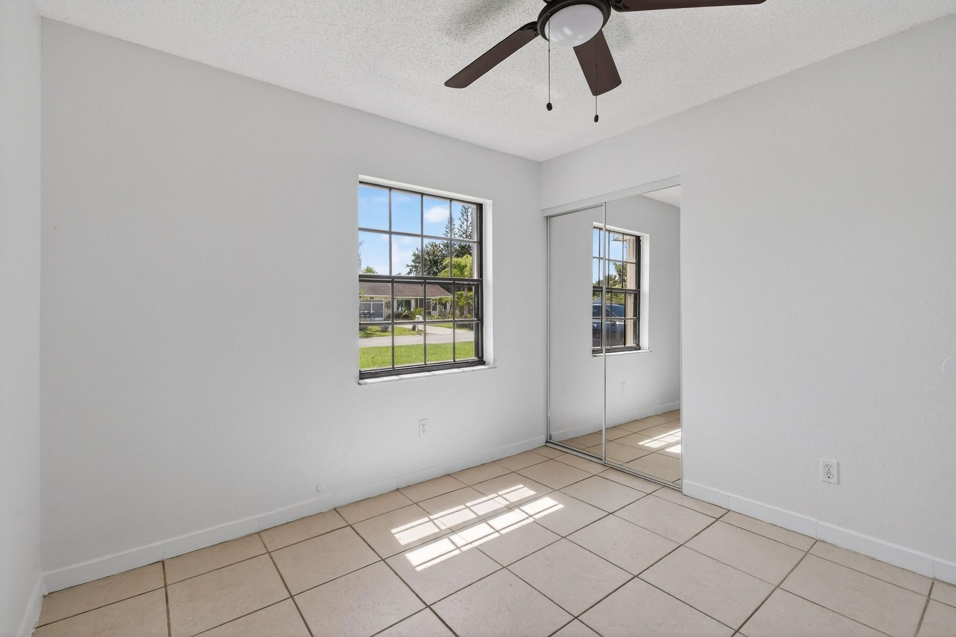 1502 SE Belcrest Street, Port Saint Lucie, FL 34952 Photo