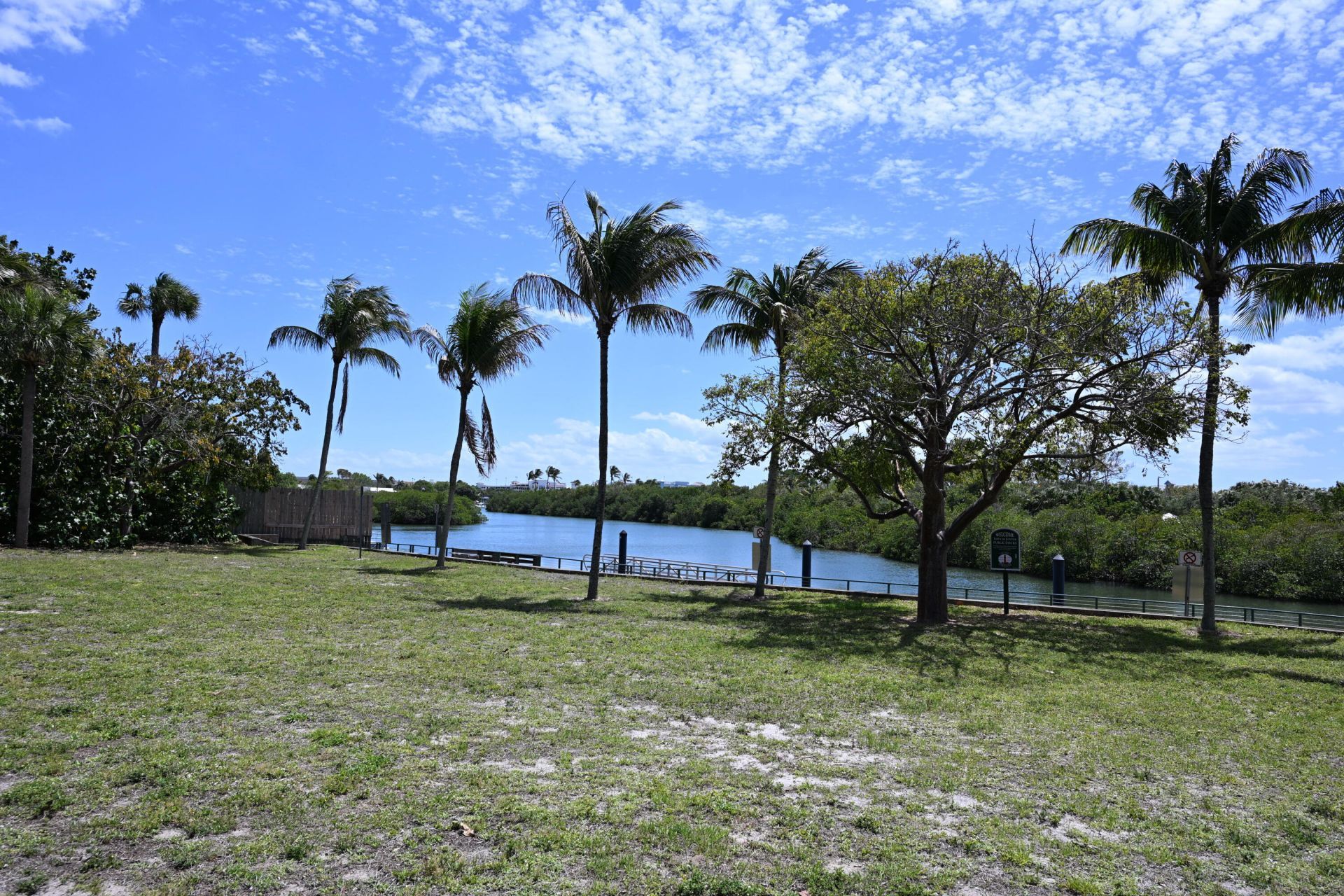 18019 N Highway A1a, Jupiter, FL 33477 Photo