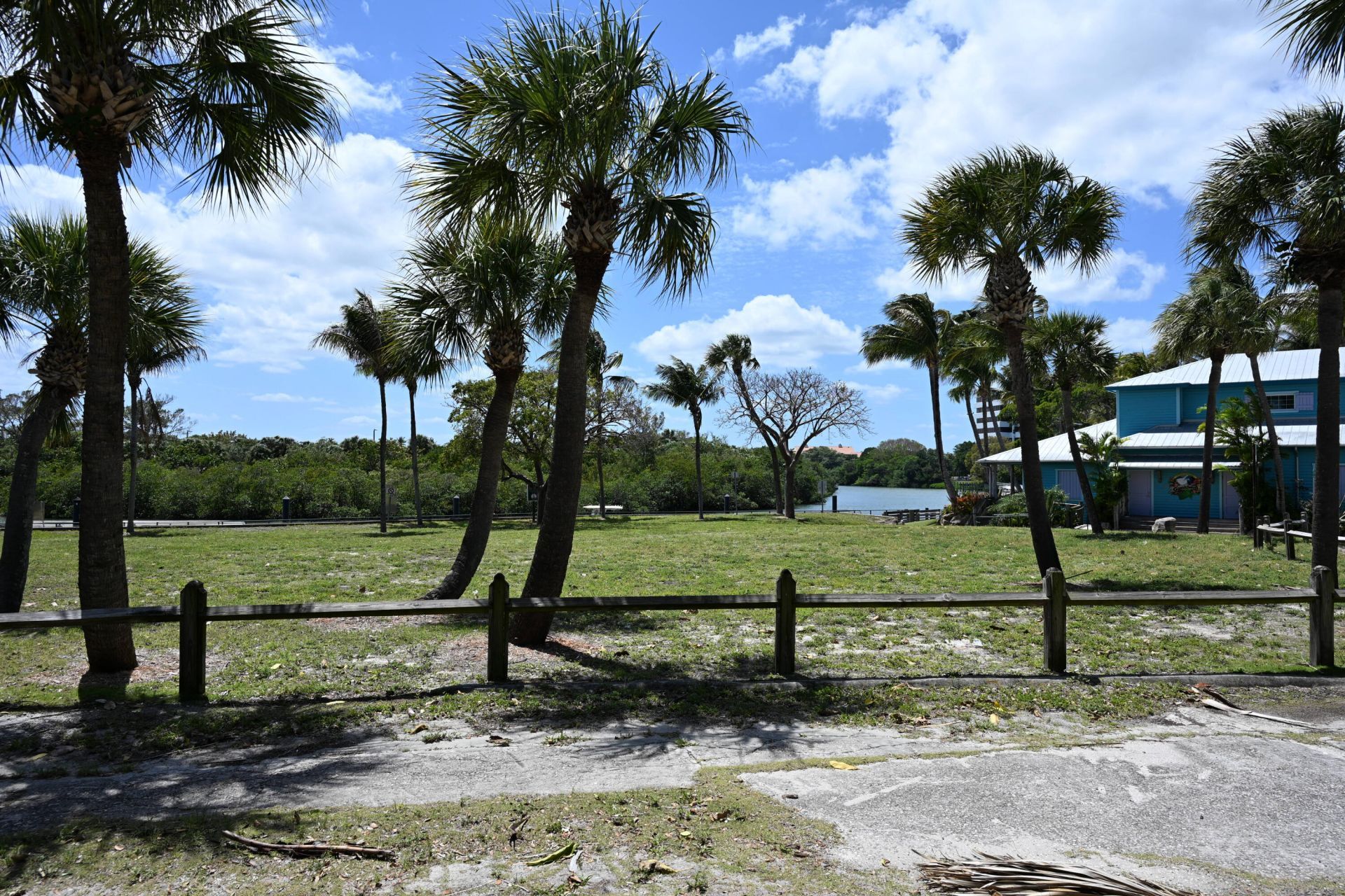 18019 N Highway A1a, Jupiter, FL 33477 Photo