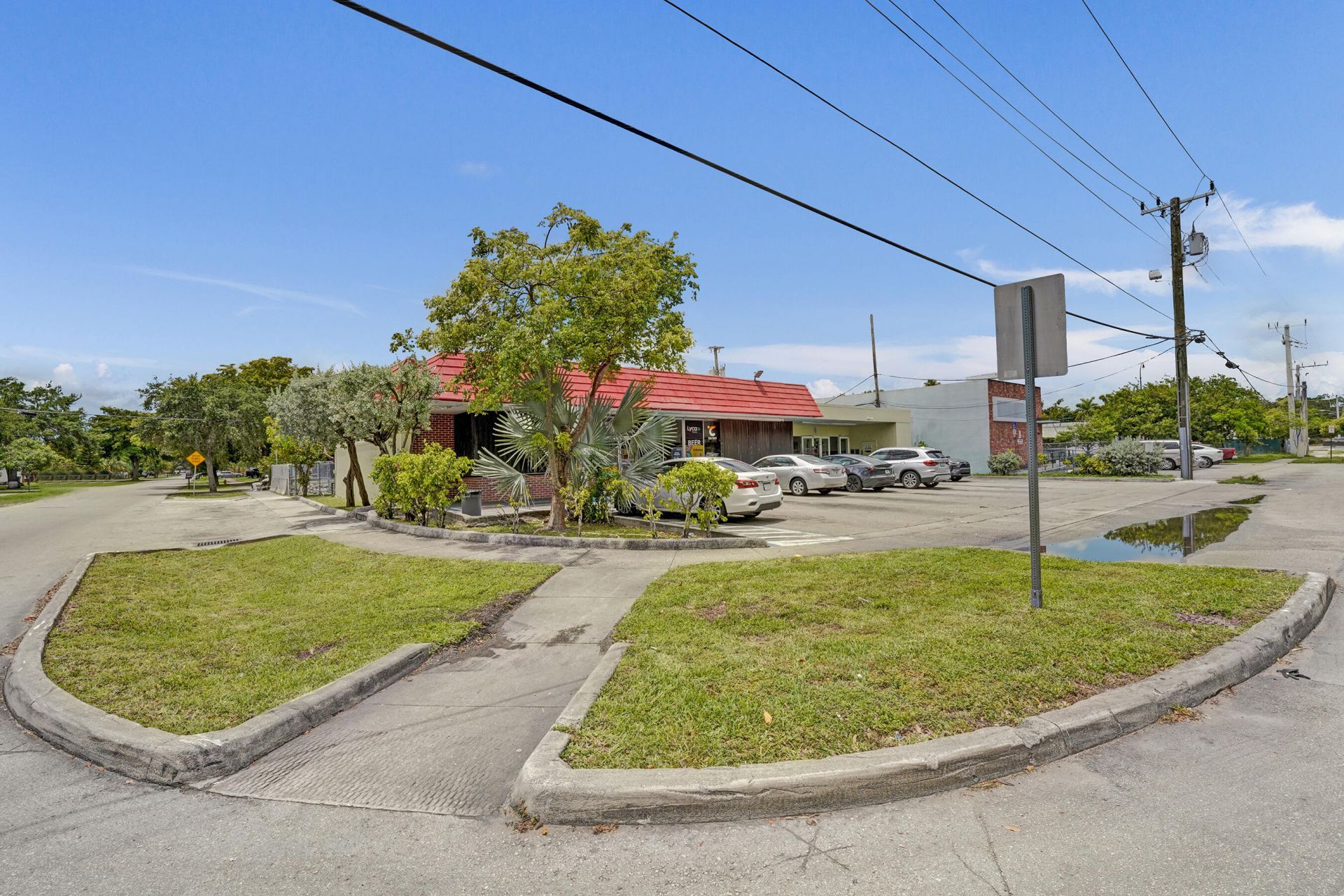 3870 SW 2nd Court, Plantation, FL 00000 Photo