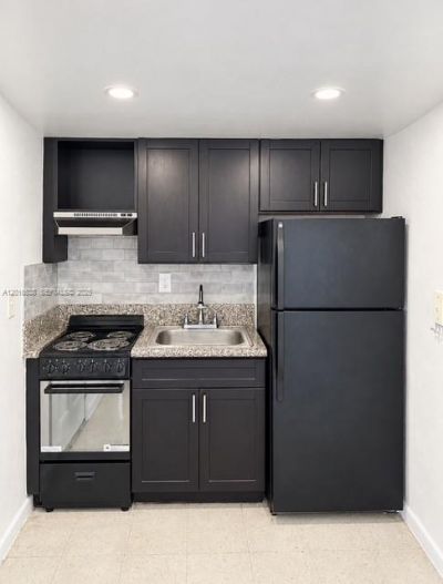 1400 S Douglas Rd, Unit 14, Coral Gables, FL 33134 Photo