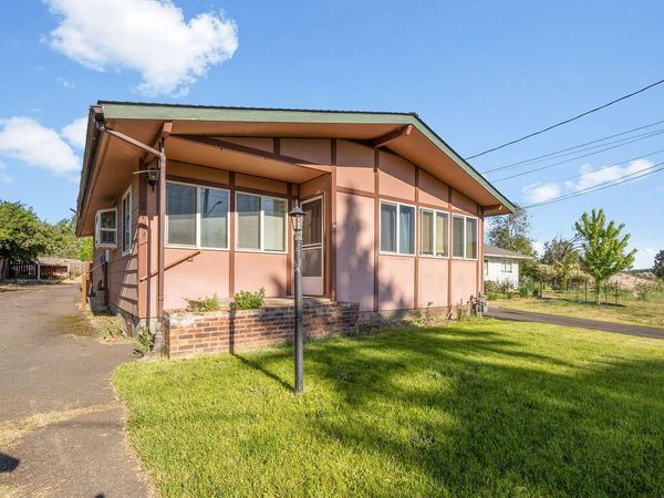 2439 Berkeley Street, Klamath Falls, OR 97601