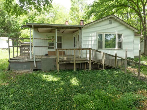 424 Reno Springs Road, Walnut Shade, MO 65771