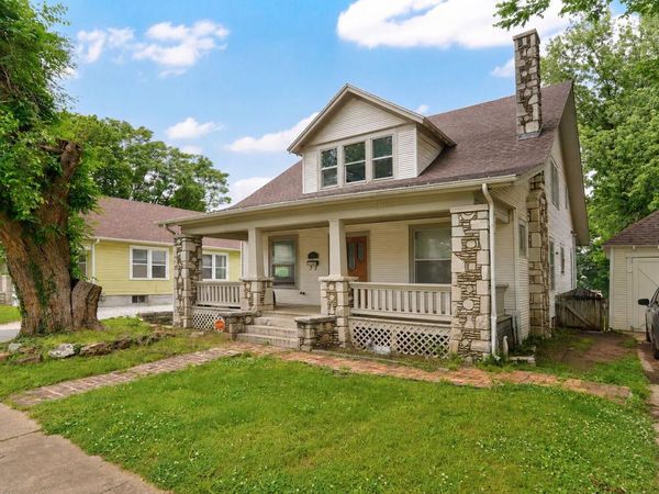 817 W Walnut Street , Springfield, MO 65806