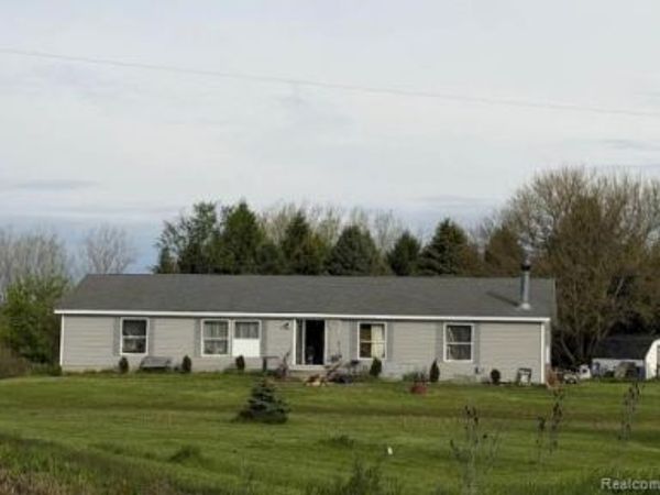 118 N Ray Quincy Road, Quincy Twp, MI 49082