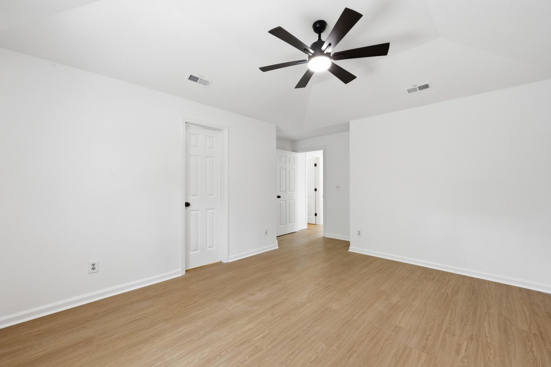 2292 Ballston Court Photo 13