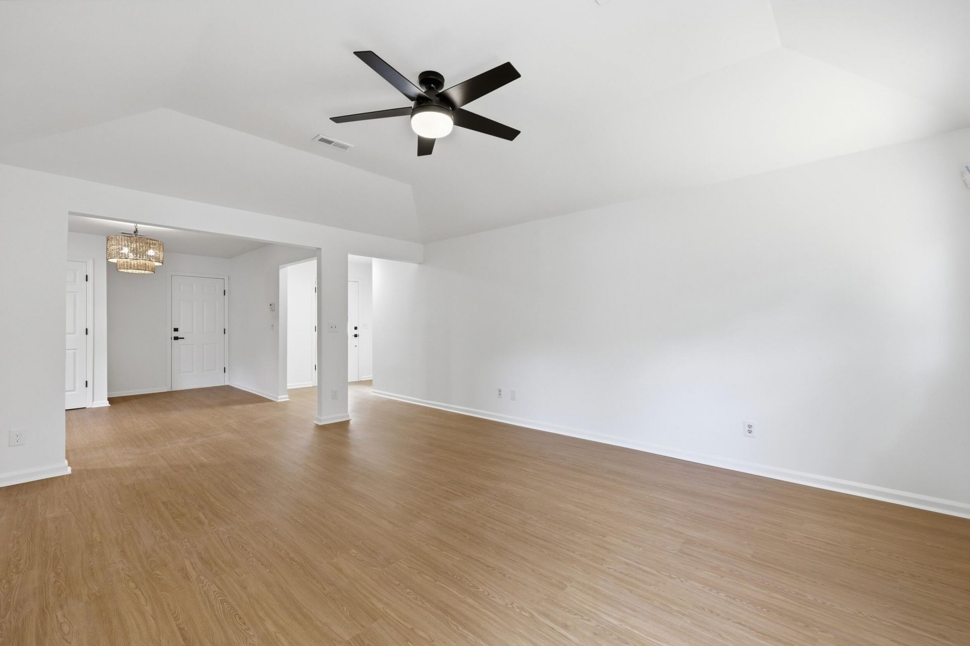 2292 Ballston Court Photo 17