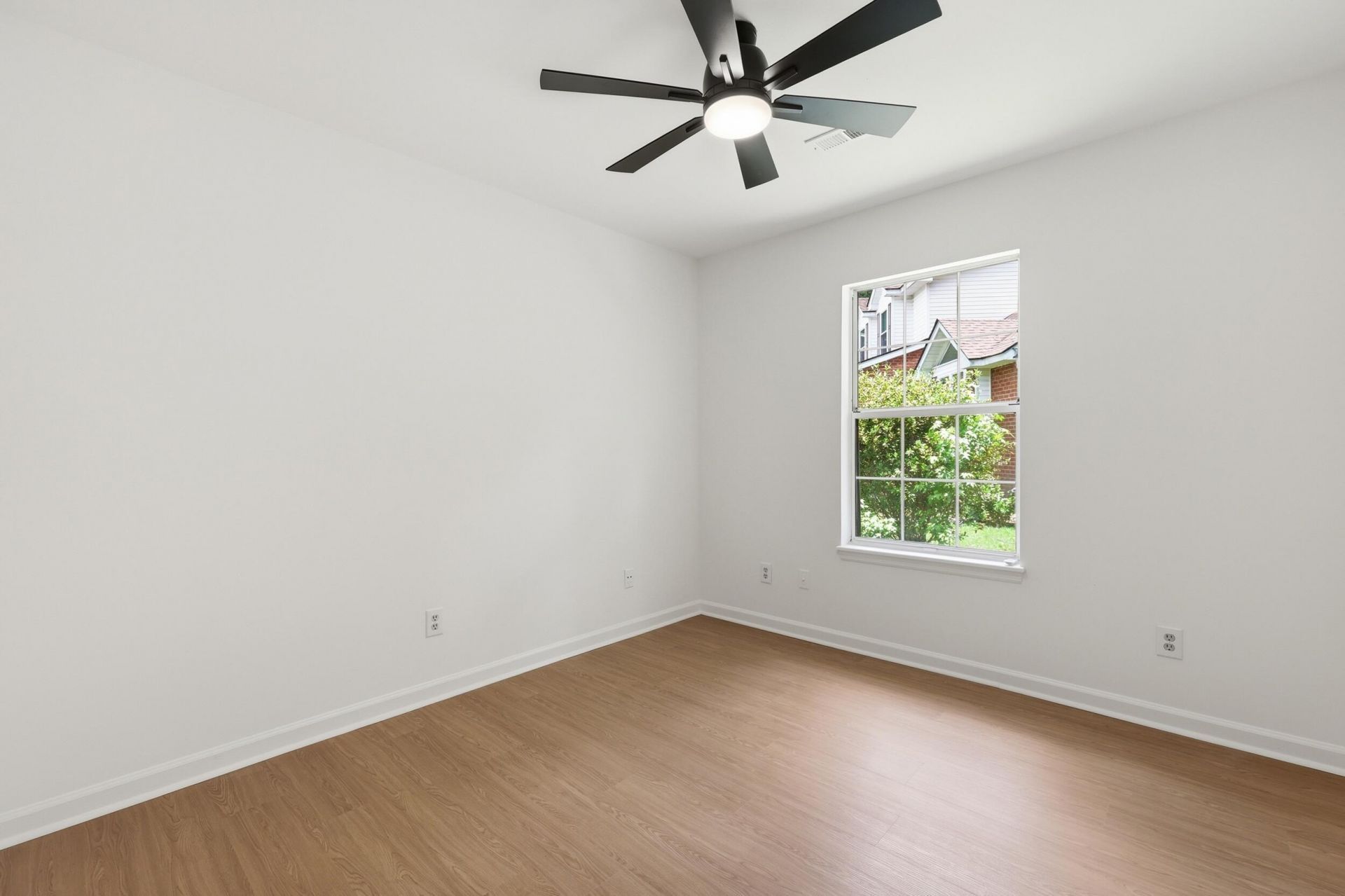 2292 Ballston Court Photo 20