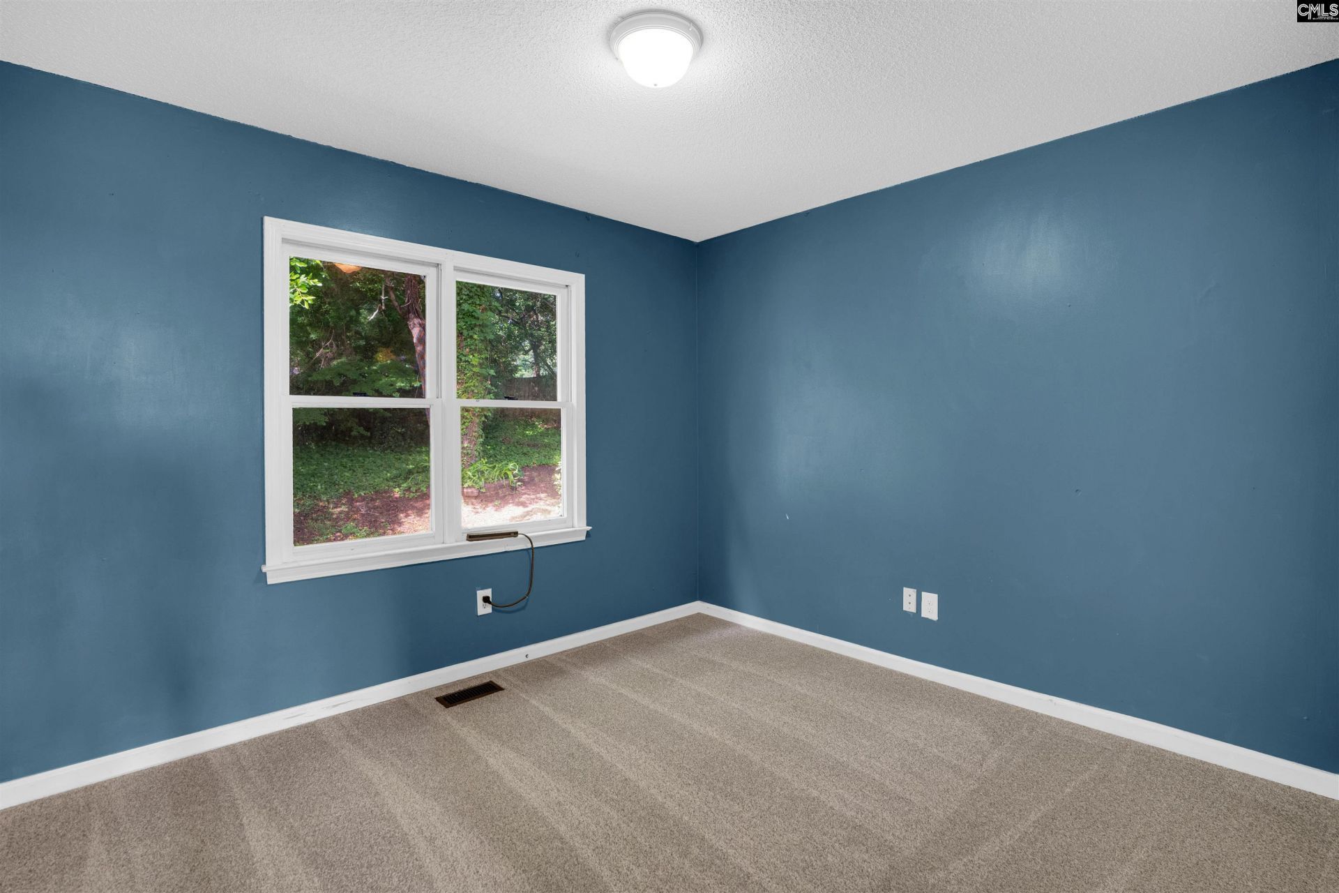 2 Woodshaw Court  Photo 25