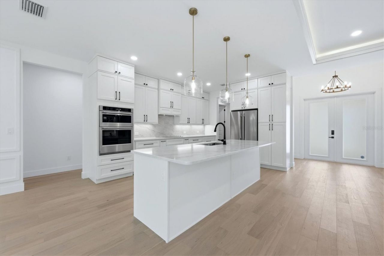 166 Medalist Road, Rotonda West, FL 33947 Photo