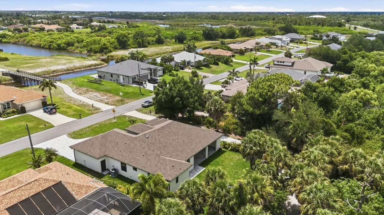 166 Medalist Road, Rotonda West, FL 33947 Photo