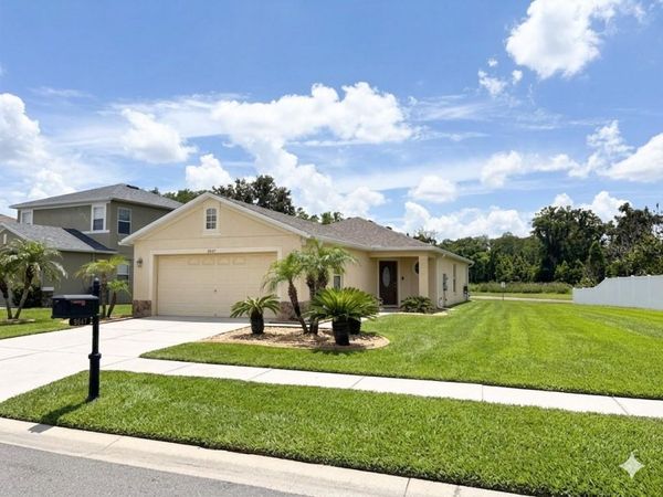 9847 EDMONTON DRIVE, LAND O LAKES, FL 34638