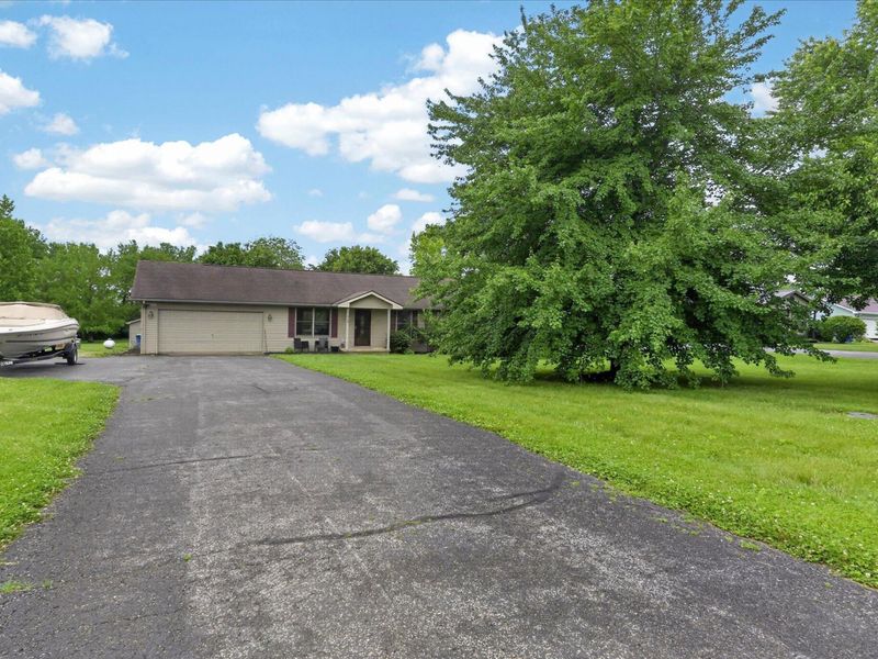 12948 Lakeside Drive, Greenfield, OH 45123 Photo 2