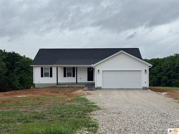 1797 Settles Road , Glasgow, KY 42141