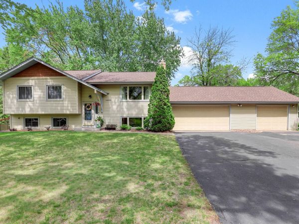 14000 75th Place N, Maple Grove, MN 55311