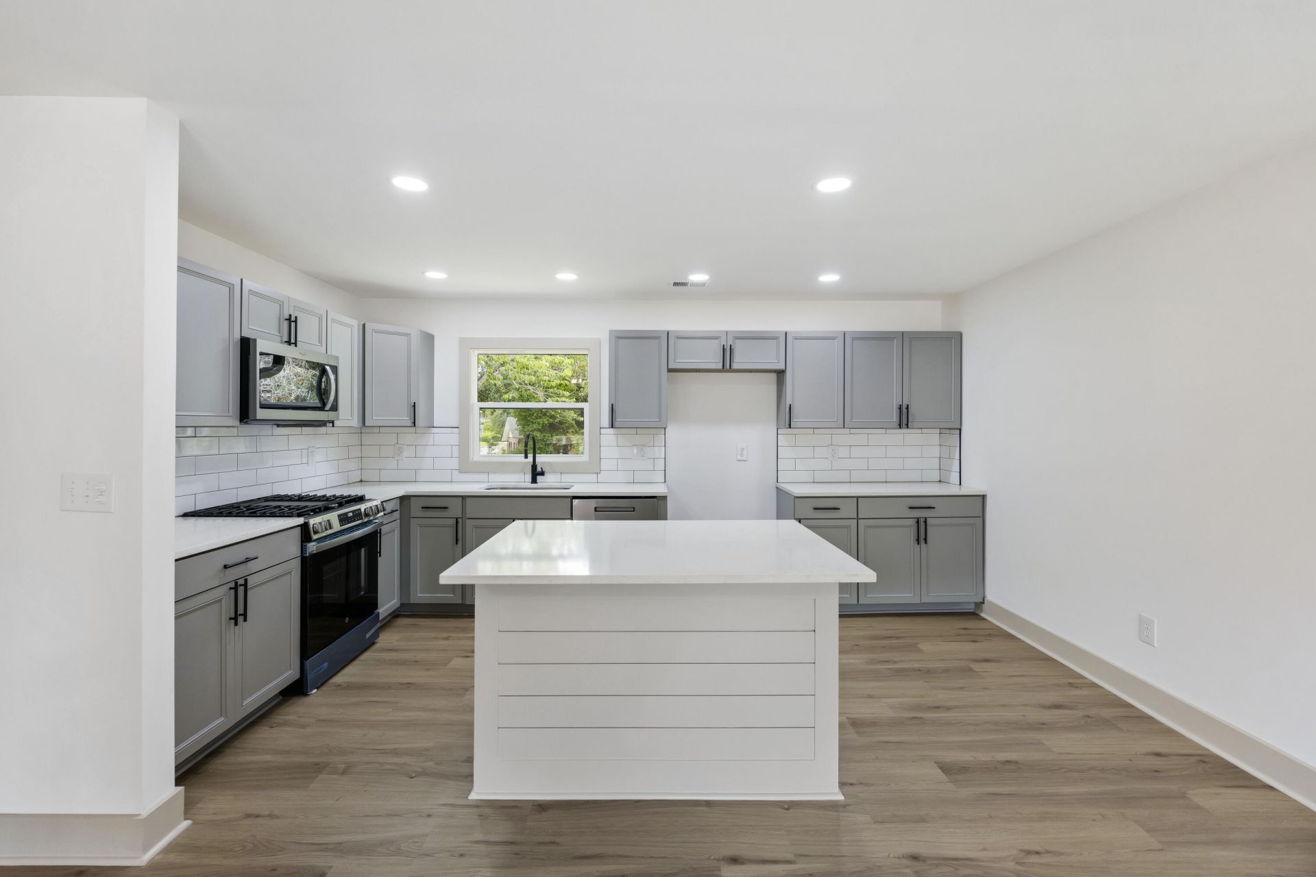 1411 Westway Drive Photo 7