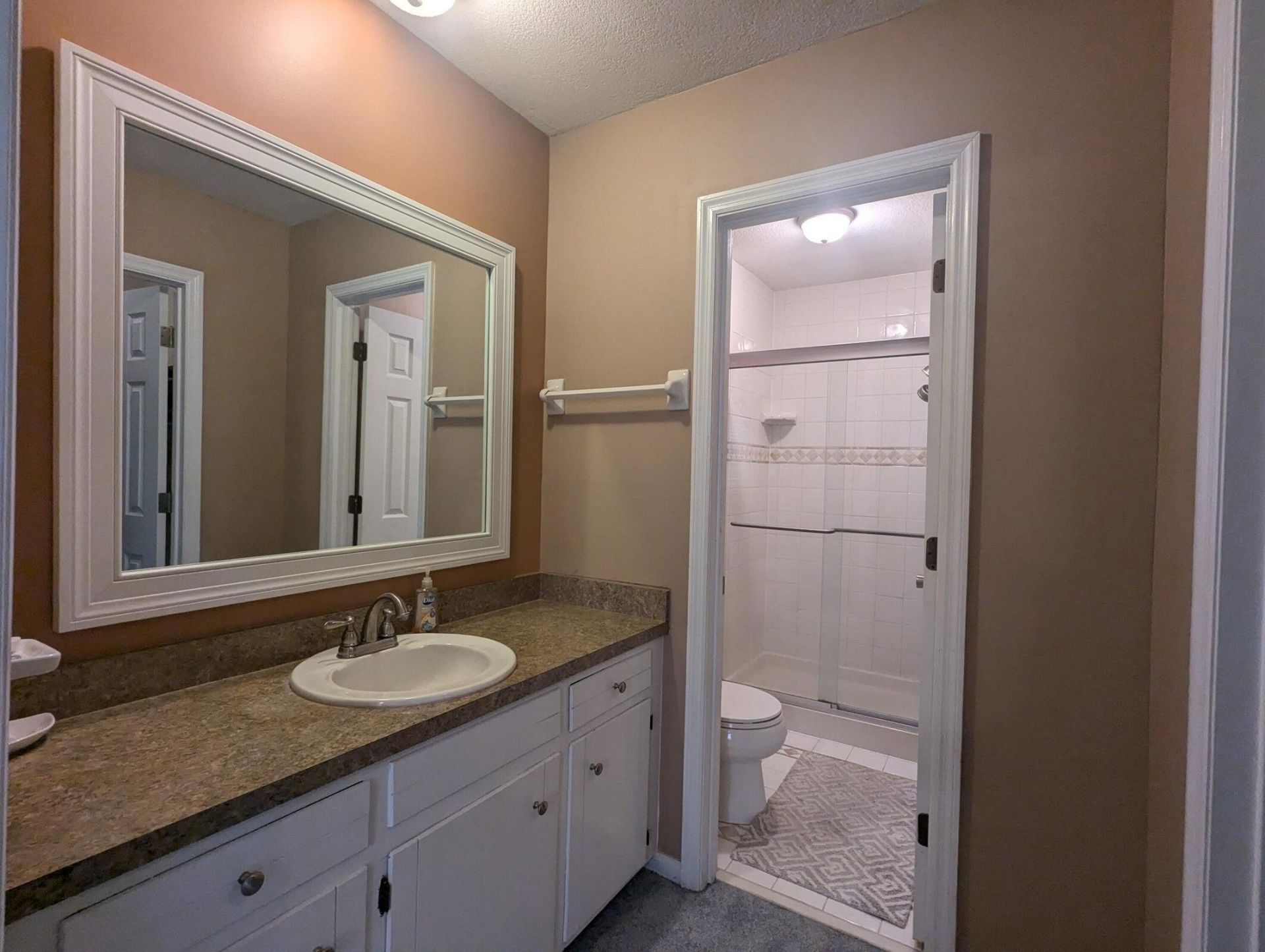 4356 Cheviot Drive Photo 11
