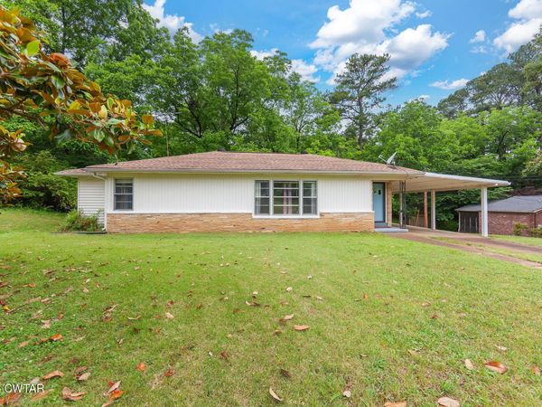 118 Radio Road , Jackson, TN 38301