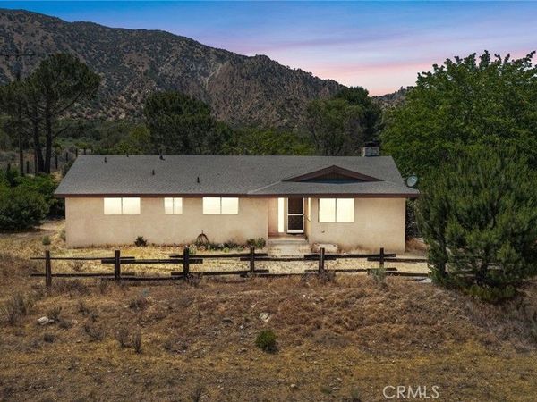 5500 Oil Well Road, Phelan, CA 92371