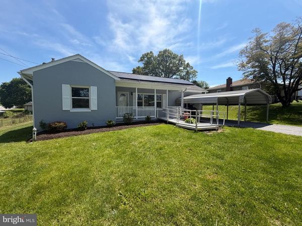 44 SPRINGVALE ROAD, RED LION, PA 17356