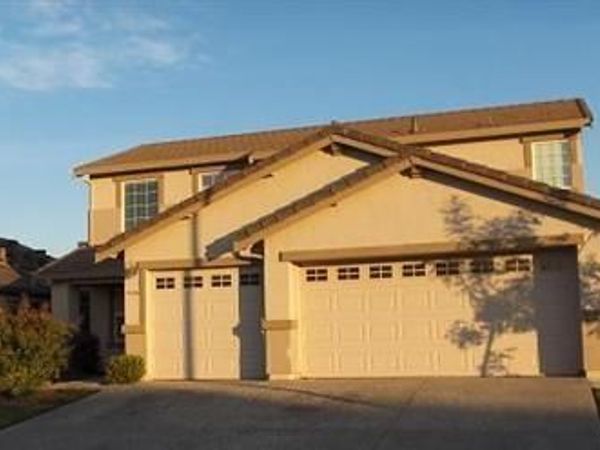 9446 Grasmeer Way, Elk Grove, CA 95624