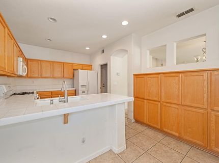 9446 Grasmeer Way, Elk Grove, CA 95624 Photo