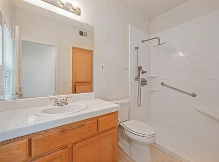 9446 Grasmeer Way, Elk Grove, CA 95624 Photo