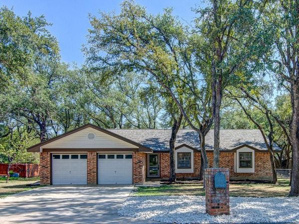 804 Cielo DR, Georgetown, TX 78628