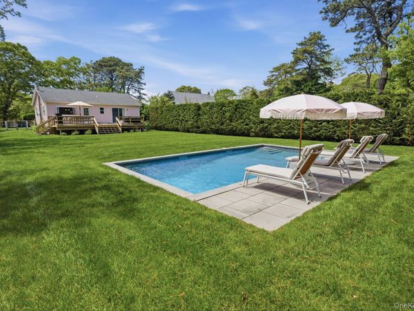98 Peters Lane , Westhampton, NY 11978