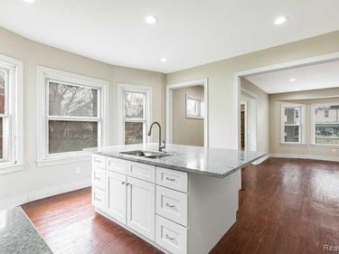 1436 Baldwin Street, Detroit, MI 48214