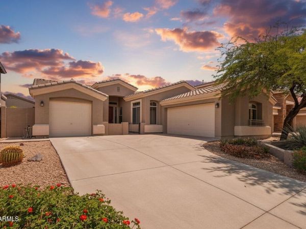 3349 W MONTELLO Road, Phoenix, AZ 85086