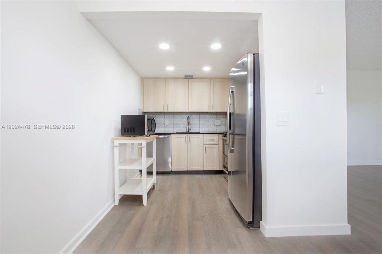 1301 SW 135th Ter , Unit 205J, Pembroke Pines, FL 33027 Photo
