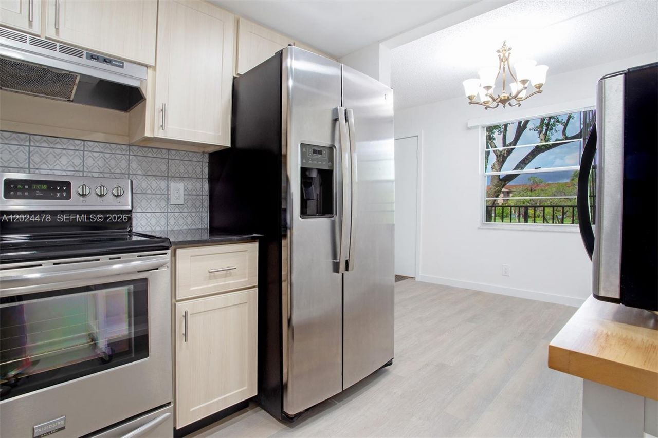 1301 SW 135th Ter , Unit 205J, Pembroke Pines, FL 33027 Photo