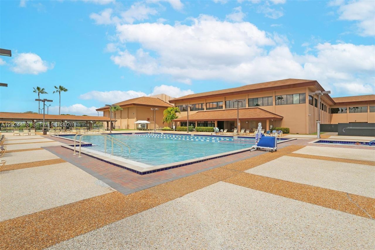 1301 SW 135th Ter , Unit 205J, Pembroke Pines, FL 33027 Photo