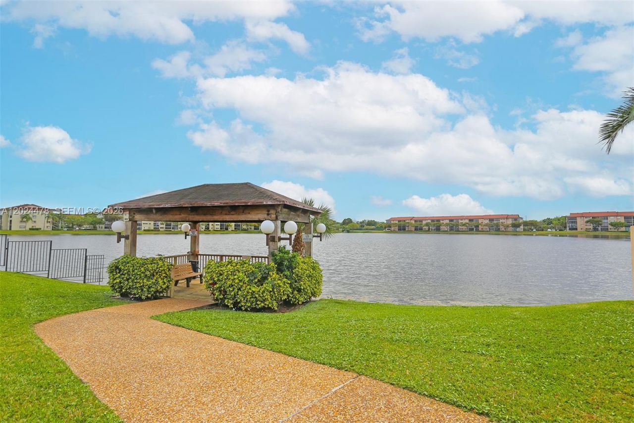 1301 SW 135th Ter , Unit 205J, Pembroke Pines, FL 33027 Photo