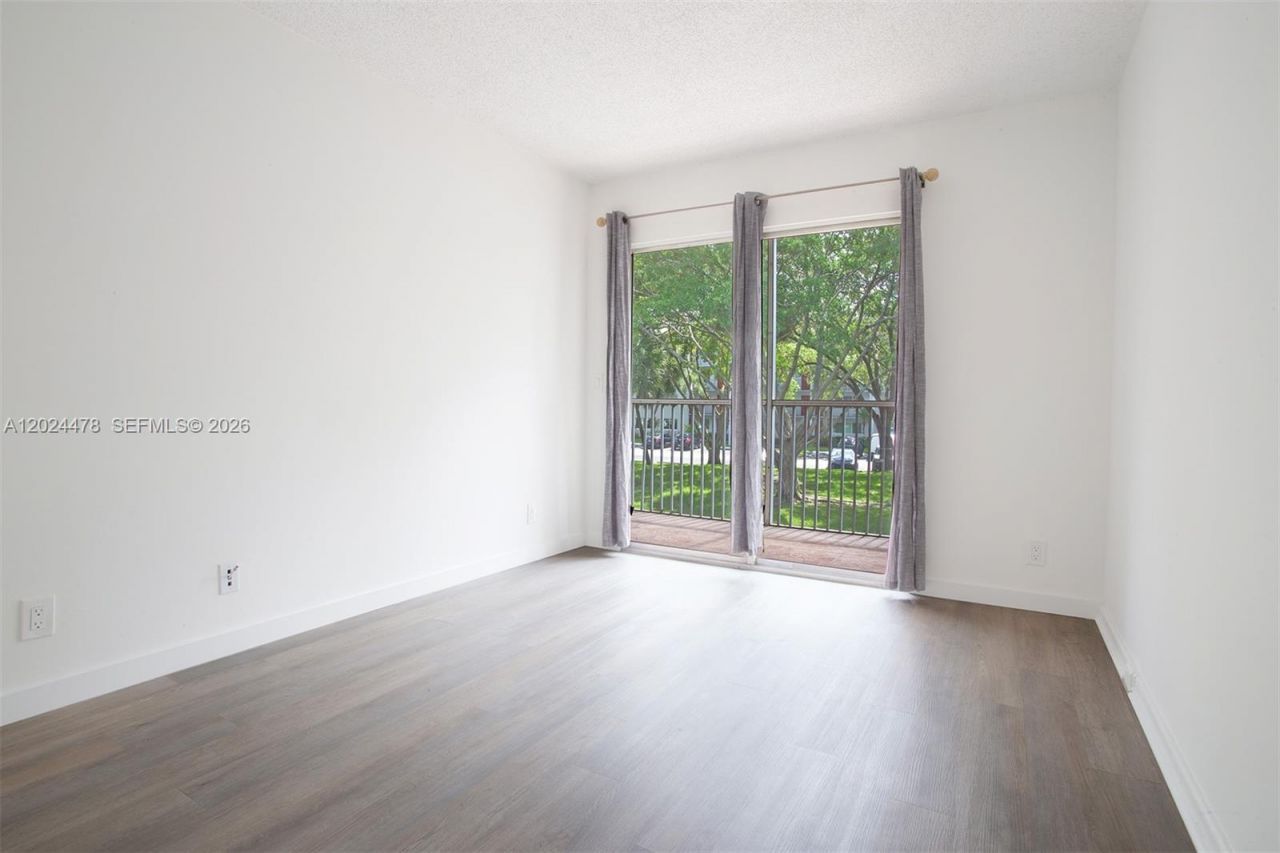 1301 SW 135th Ter , Unit 205J, Pembroke Pines, FL 33027 Photo