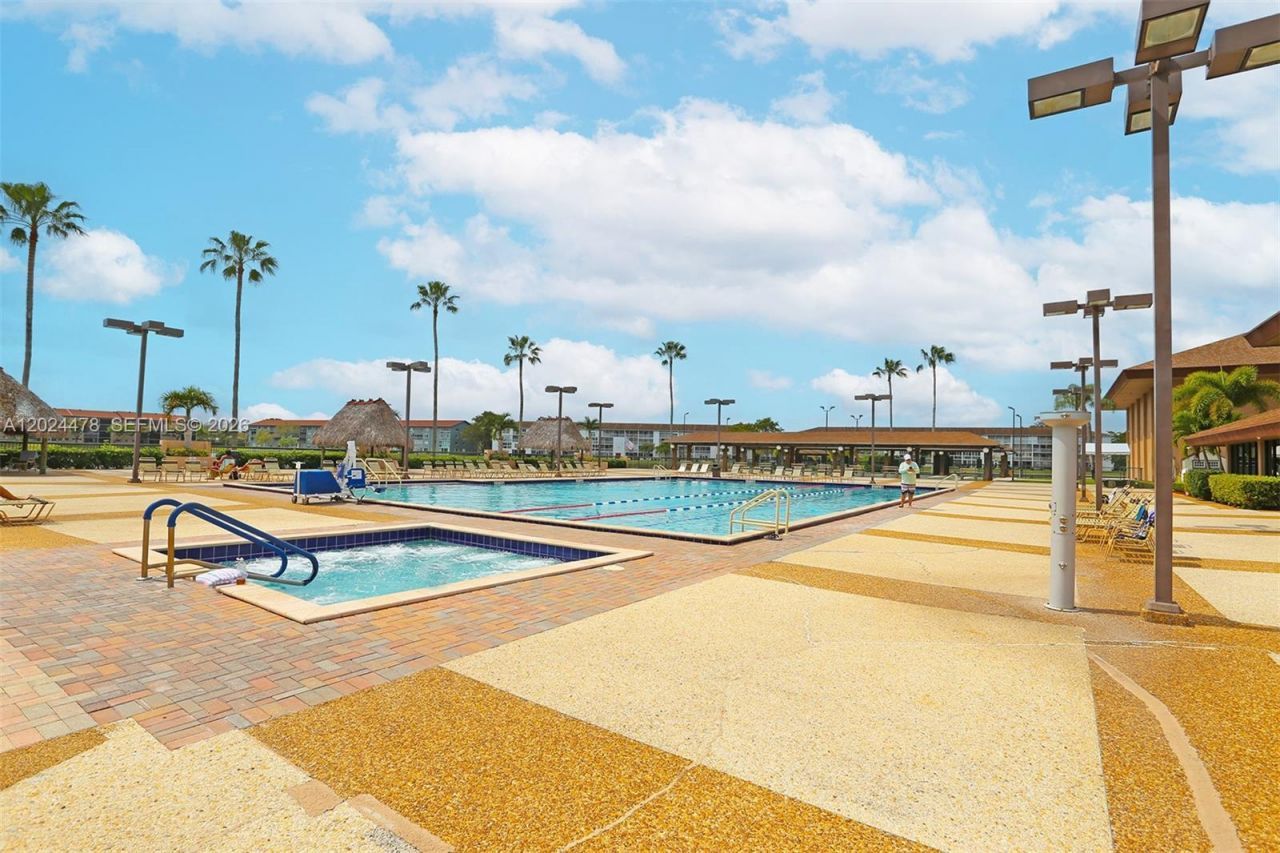 1301 SW 135th Ter , Unit 205J, Pembroke Pines, FL 33027 Photo