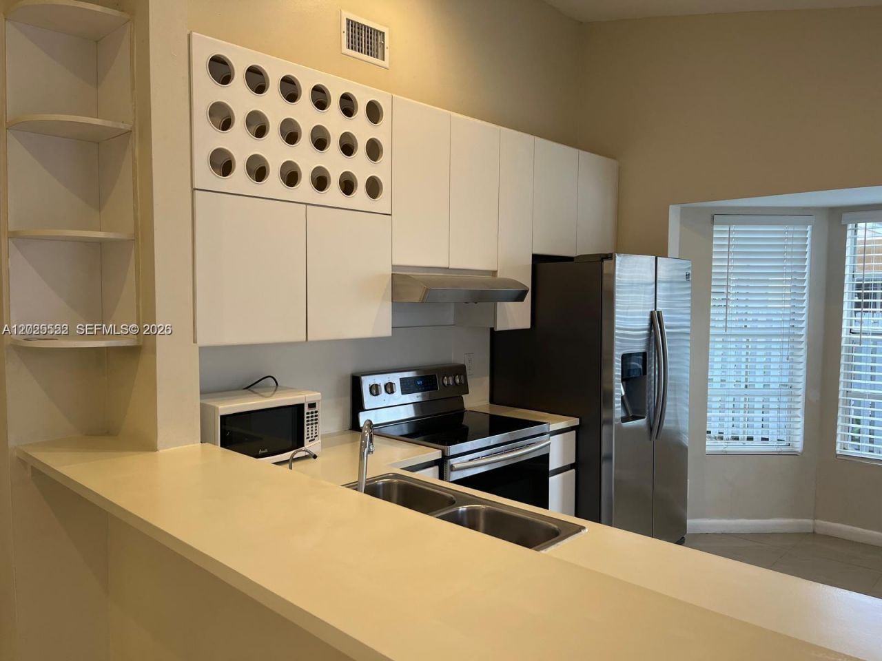 1294 Seagrape Cir, Weston, FL 33326 Photo