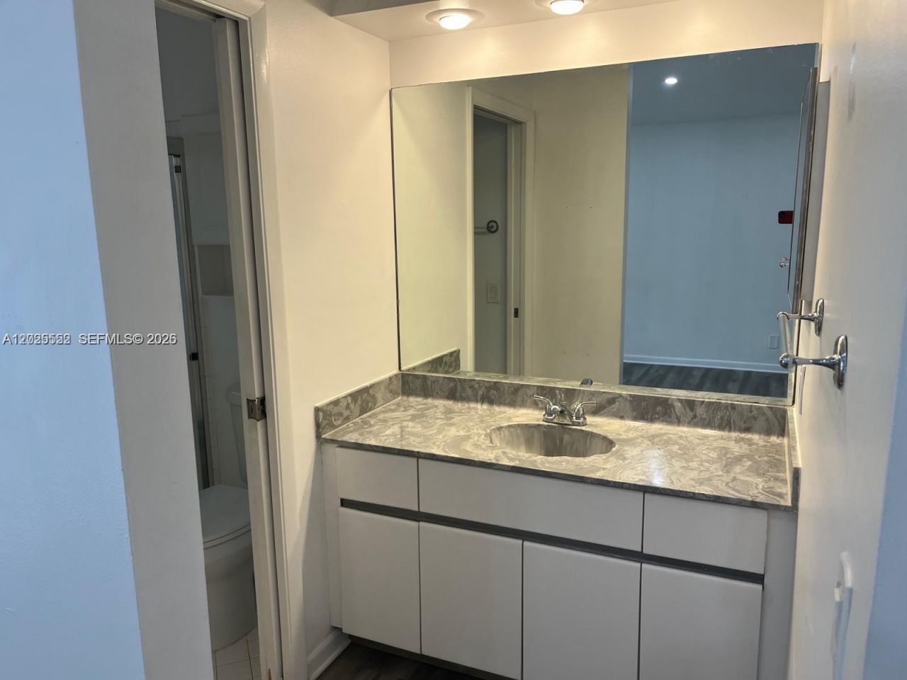 1294 Seagrape Cir, Weston, FL 33326 Photo