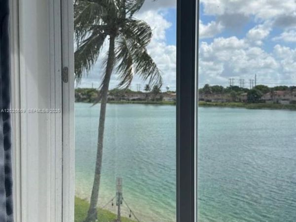 Miami, FL 33177